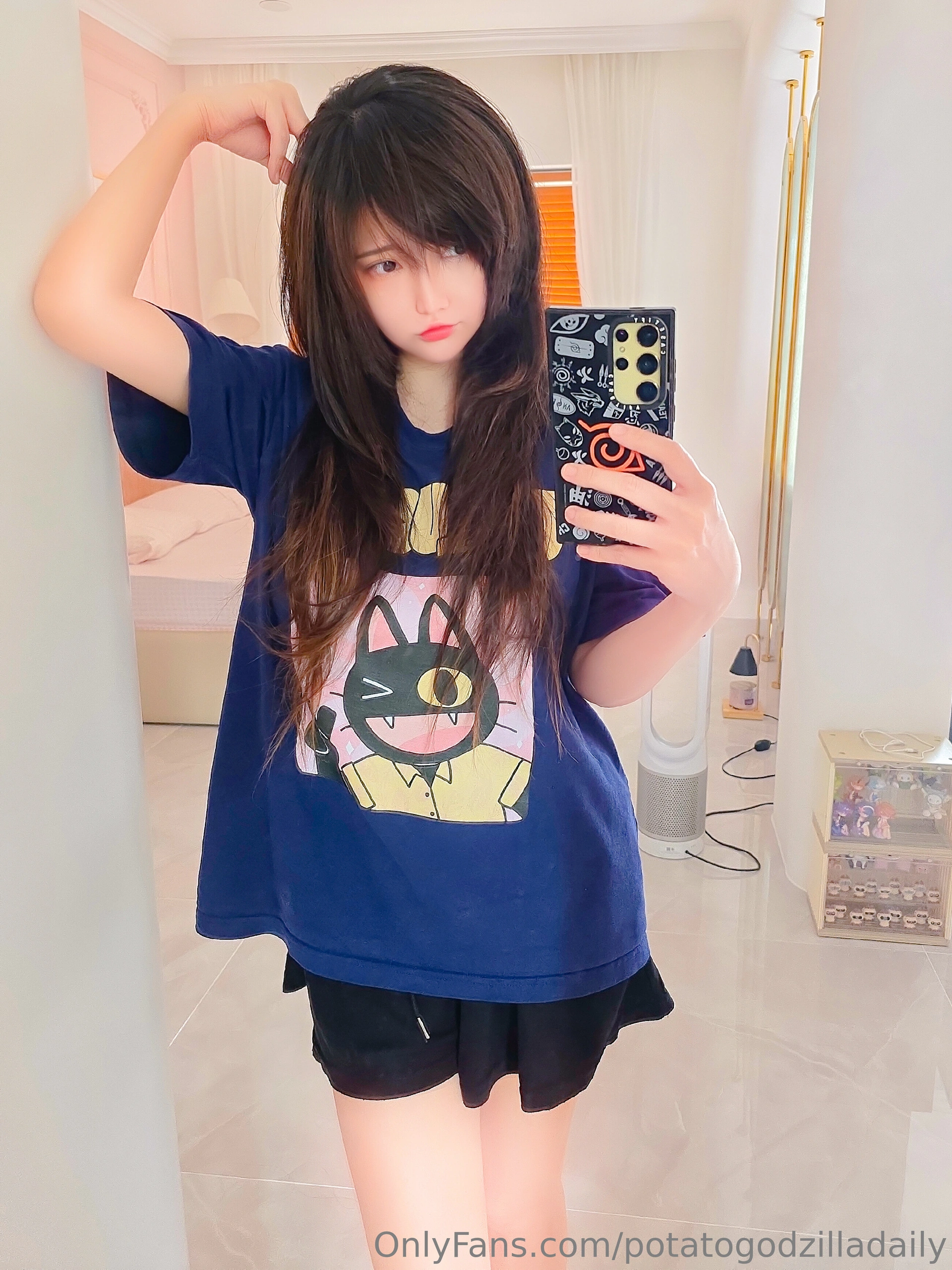 Potato Godzilla – NO.157 OnlyFans Nude Sep 1-30, 2024 1